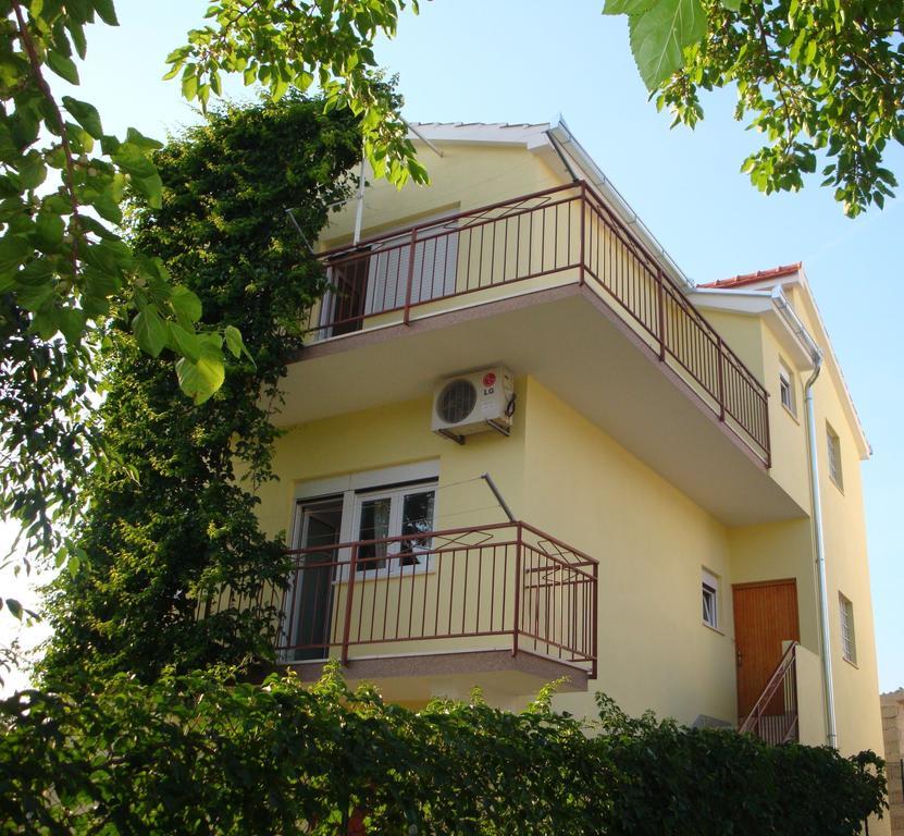 Apartments Borozan Vinisce Ngoại thất bức ảnh